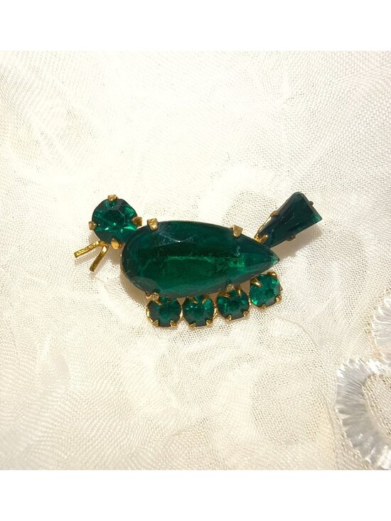 CZCHO Jewelry - Vintage Signed CZCHO Green Duck  Rhinestone Brooch With Glass Cabochon 1.25"